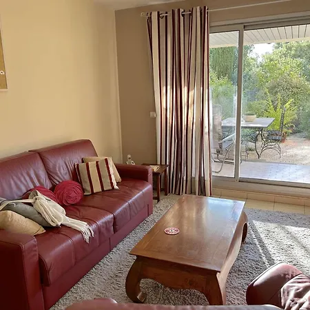 Apartment Spacieux Avec Jardin Et Terrasse A Saint-raphael - 6 Couchages, Parking Inclus - Fr-1-226a-169 *